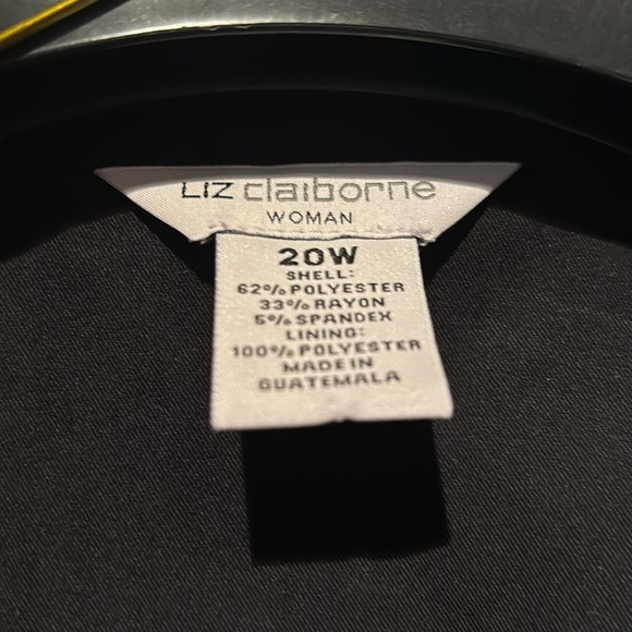 Woman’s Suit - Black - Picture 3 of 11